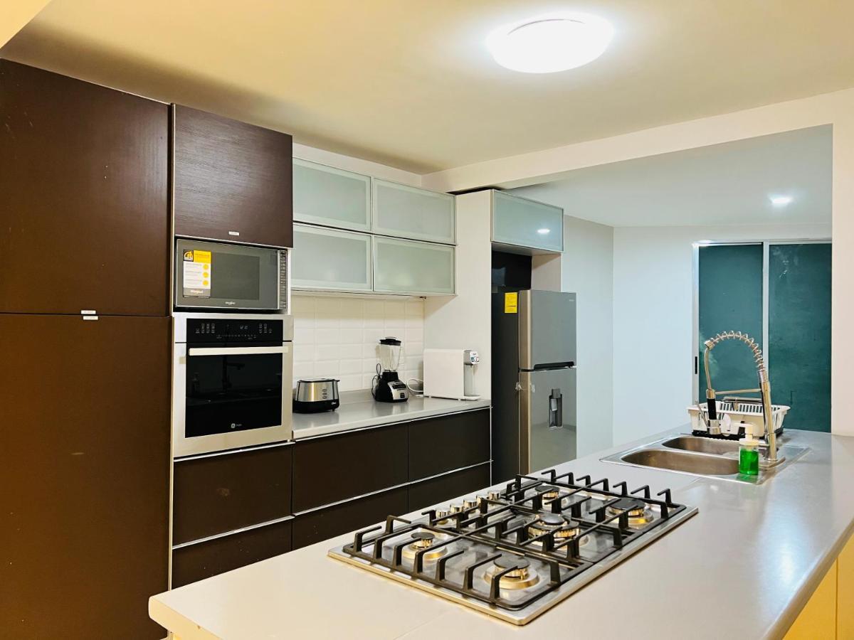Suites Bauhaus Casa Blanca La Corregidora Εξωτερικό φωτογραφία